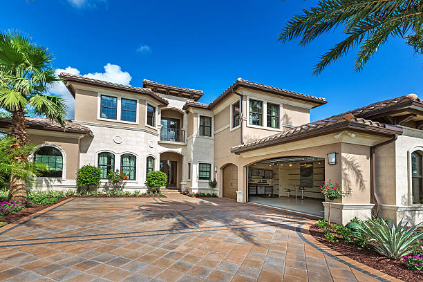 Best Driveway Paving Contractor  in Northbrook, IL